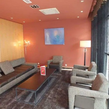 オテル パドゥー ホテル