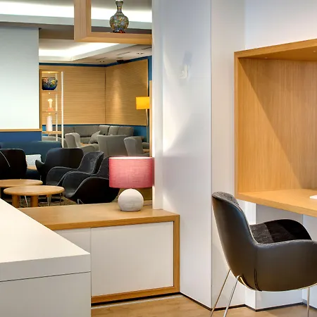 オテル パドゥー ホテル