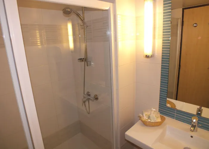 オテル パドゥー ホテル