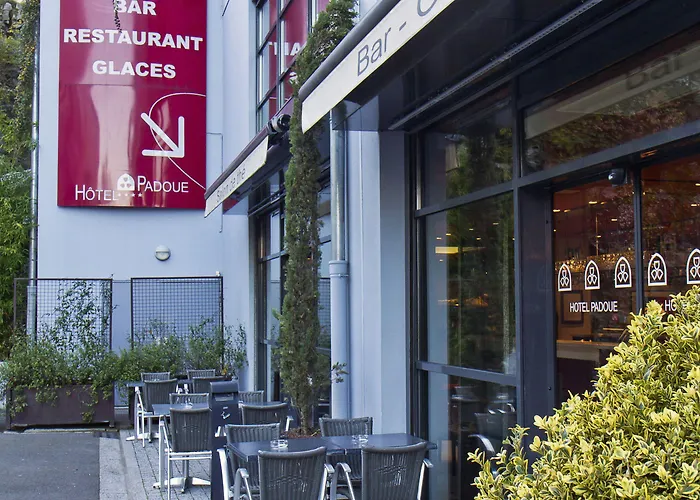 オテル パドゥー ホテル